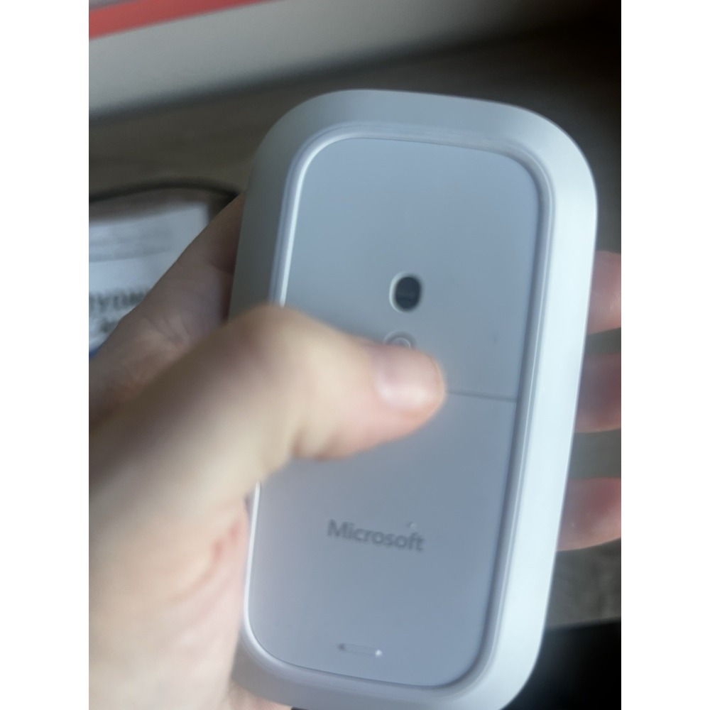 Microsoft Surface Wireless Computer Mouse -‎ Platinum - Bluetooth Tested - Picture 4 of 5